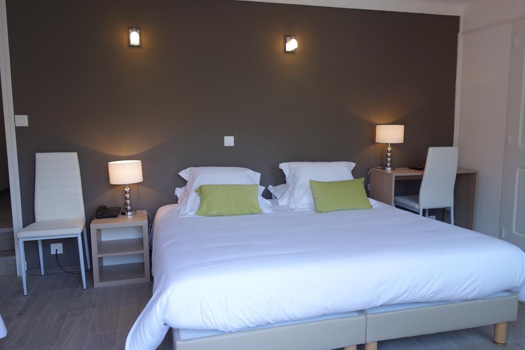 Hotel Le Prejoly Saint-Vallier-de-Thiey Eksteriør billede